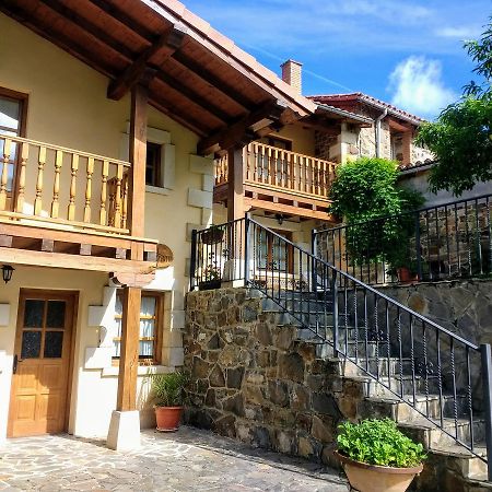 Viviendas Rurales Aldea De Dosamantes Pesaguero-La Parte Exterior foto